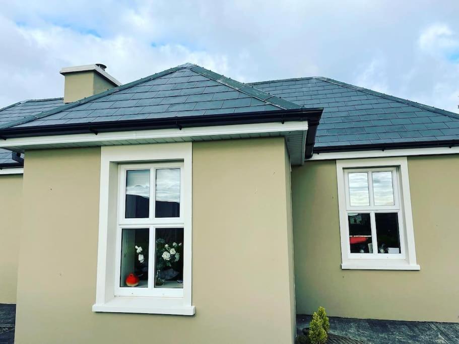 Mountain View - Cosy Country Cottage Cahersiveen Buitenkant foto