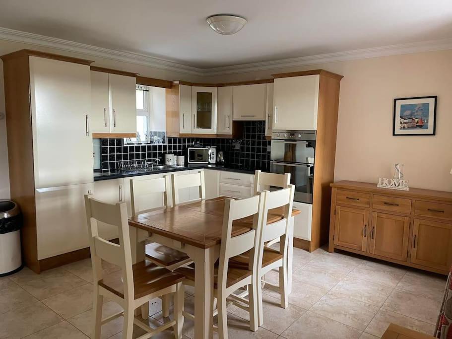 Mountain View - Cosy Country Cottage Cahersiveen Buitenkant foto